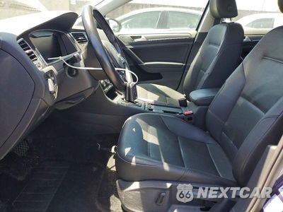 Zdjęcie 7 z 13 samochodu: 2019 VOLKSWAGEN E-GOLF SEL PREMIUM VIN:WVWPR7AU7KW918908 - miniatura