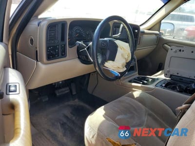 Zdjęcie 8 z 12 samochodu: 2004 GMC NEW SIERRA C1500 VIN:1GTEC14X24Z289068 - miniatura