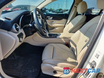 Zdjęcie 7 z 12 samochodu: 2021 MERCEDES-BENZ GLC 300 VIN:W1N0G8DB9MV265507 - miniatura