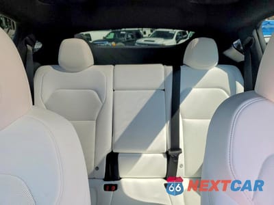 Zdjęcie 10 z 14 samochodu: 2026 TESLA MODEL Y VIN:7SAYGDEEXTA676505 - miniatura