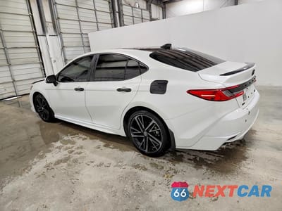 Drugie zdjęcie samochodu z przodu: 2025 TOYOTA CAMRY XSE VIN:4T1DAACK1SU038183 - miniatura
