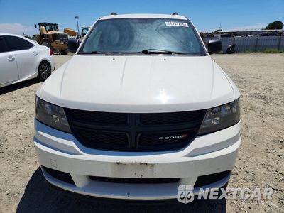 Piąte zdjęcie samochodu w środku: 2017 DODGE JOURNEY SE VIN:3C4PDCAB4HT568478 - miniatura