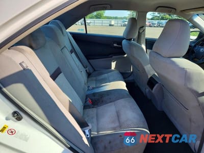 Zdjęcie 10 z 12 samochodu: 2012 TOYOTA CAMRY LE VIN:4T1BF1FKXCU521452 - miniatura