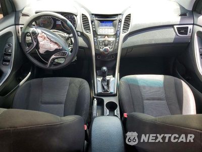 Zdjęcie 8 z 12 samochodu: 2017 HYUNDAI ELANTRA GT BASE VIN:KMHD35LH2HU383124 - miniatura