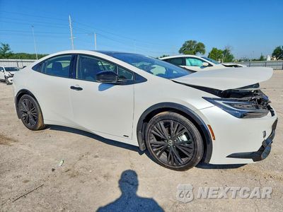 Czwarte zdjęcie samochodu z boku: 2026 TOYOTA PRIUS NIGHTSHADE VIN:JTDADABU2T3033325 - miniatura