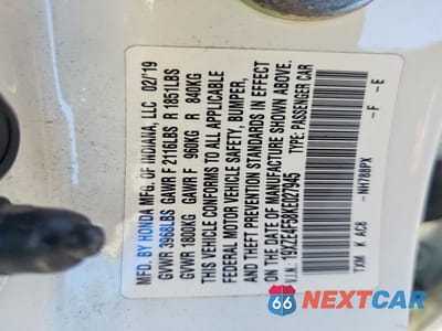 Zdjęcie 12 z 12 samochodu: 2019 HONDA INSIGHT EX VIN:19XZE4F58KE027945 - miniatura