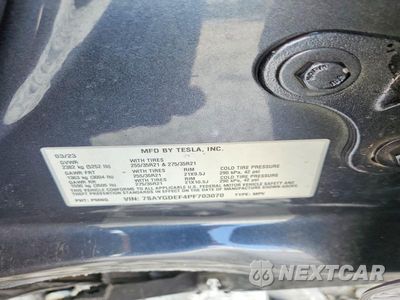 Zdjęcie 12 z 12 samochodu: 2023 TESLA MODEL Y VIN:7SAYGDEF4PF703070 - miniatura