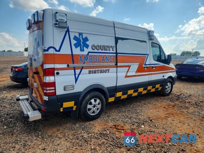 Trzecie zdjęcie samochodu z tyłu: 2017 MERCEDES-BENZ SPRINTER 2500 AMBULANCE VIN:WDAPE7CDXHP384382 - miniatura