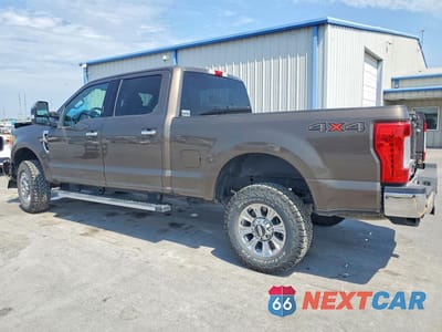 Drugie zdjęcie samochodu z przodu: 2017 FORD F250 SUPER DUTY VIN:1FT7W2B60HED26101 - miniatura