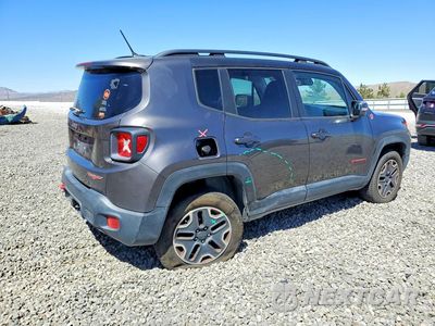 Trzecie zdjęcie samochodu z tyłu: 2016 JEEP RENEGADE TRAILHAWK VIN:ZACCJBCT8GPE10867 - miniatura