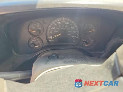 Zdjęcie 9 z 13 samochodu: 2004 CHEVROLET EXPRESS G3500 VIN:1GBHG31U541215573 - miniatura