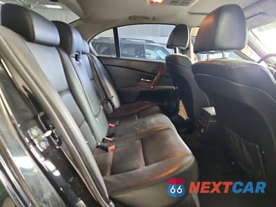 Zdjęcie 10 z 12 samochodu: 2007 BMW 530 XI VIN:WBANF73537CY17974 - miniatura