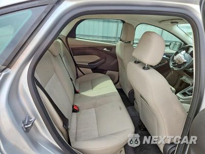 Zdjęcie 10 z 12 samochodu: 2016 FORD FOCUS SE VIN:1FADP3F22GL253732 - miniatura