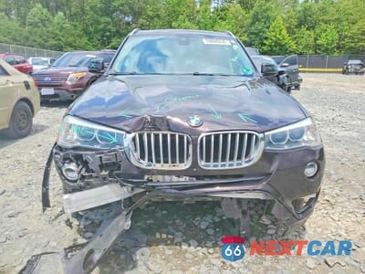 Piąte zdjęcie samochodu w środku: 2016 BMW X3 XDRIVE35I VIN:5UXWX7C56G0S16630 - miniatura