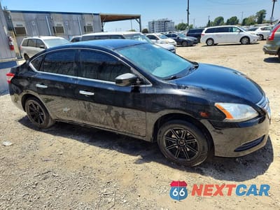 Czwarte zdjęcie samochodu z boku: 2015 NISSAN SENTRA S VIN:3N1AB7AP0FY356565 - miniatura