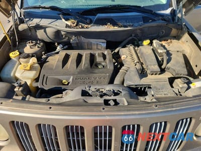 Zdjęcie 12 z 13 samochodu: 2008 JEEP PATRIOT SPORT VIN:1J8FF28W48D511429 - miniatura