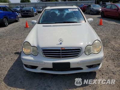 Piąte zdjęcie samochodu w środku: 2007 MERCEDES-BENZ C 230 VIN:WDBRF52H97F911682 - miniatura