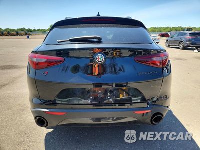 Zdjęcie 6 z 13 samochodu: 2019 ALFA ROMEO STELVIO TI VIN:ZASPAKBN4K7C68549 - miniatura