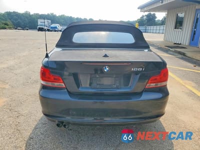 Zdjęcie 6 z 12 samochodu: 2013 BMW 128 I VIN:WBAUL7C54DVU10055 - miniatura