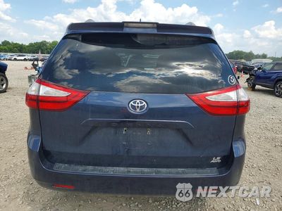 Zdjęcie 6 z 13 samochodu: 2018 TOYOTA SIENNA LE VIN:5TDJZ3DC8JS206861 - miniatura