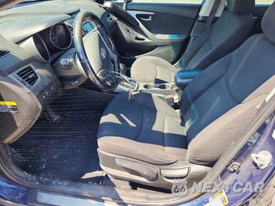 Zdjęcie 7 z 12 samochodu: 2016 HYUNDAI ELANTRA VIN:KMHDH4AE4GU554958 - miniatura