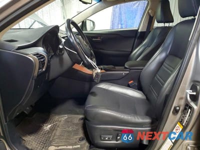 Zdjęcie 7 z 13 samochodu: 2015 LEXUS NX 200T VIN:JTJBARBZ8F2004085 - miniatura