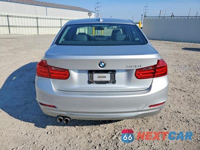Zdjęcie 6 z 12 samochodu: 2013 BMW 328 I VIN:WBA3A5G57DNP23777 - miniatura