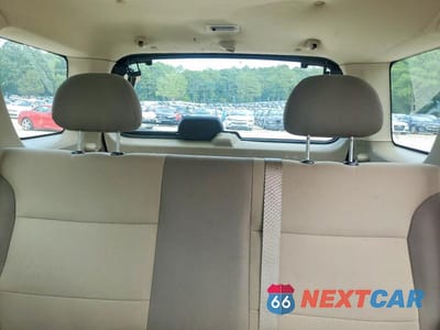 Zdjęcie 10 z 13 samochodu: 2004 FORD ESCAPE XLS VIN:1FMCU92174DA15276 - miniatura