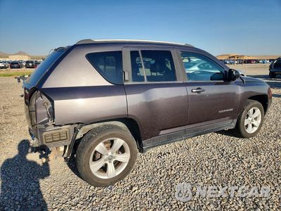Trzecie zdjęcie samochodu z tyłu: 2016 JEEP COMPASS SPORT VIN:1C4NJDBB5GD521341 - miniatura