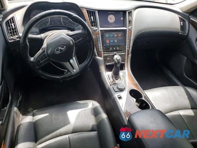 Zdjęcie 8 z 12 samochodu: 2018 INFINITI Q50 3.0T LUXE VIN:JN1EV7AP3JM357844 - miniatura