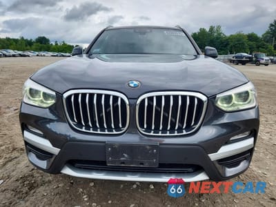 Piąte zdjęcie samochodu w środku: 2019 BMW X3 XDRIVE30I VIN:5UXTR9C51KLP88236 - miniatura