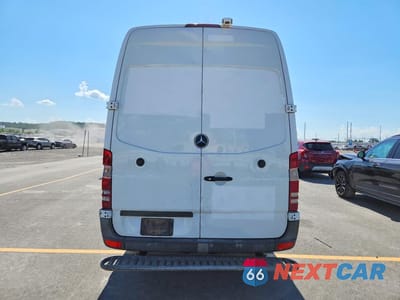 Zdjęcie 6 z 13 samochodu: 2016 MERCEDES-BENZ SPRINTER 2500 VIN:WD3PE8DD6GP247255 - miniatura