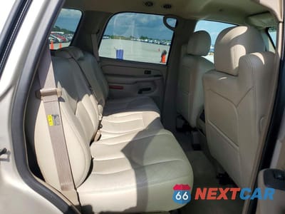 Zdjęcie 11 z 13 samochodu: 2004 CHEVROLET TAHOE C1500 VIN:1GNEC13Z14R179378 - miniatura