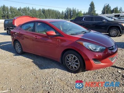 Czwarte zdjęcie samochodu z boku: 2013 HYUNDAI ELANTRA GLS VIN:KMHDH4AE9DU638317 - miniatura