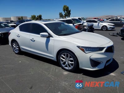 Czwarte zdjęcie samochodu z boku: 2019 ACURA ILX VIN:19UDE2F33KA014585 - miniatura