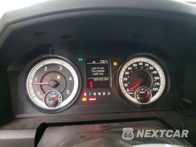 Zdjęcie 9 z 13 samochodu: 2015 RAM 2500 ST VIN:3C6UR5CL7FG500985 - miniatura