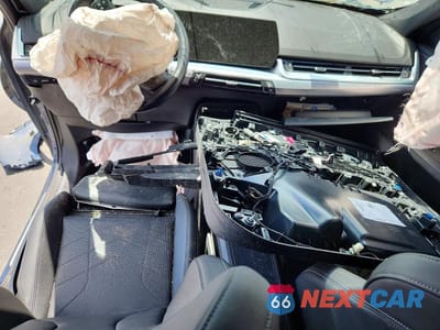 Zdjęcie 8 z 14 samochodu: 2023 BMW X1 XDRIVE28I VIN:WBX73EF06P5V94510 - miniatura