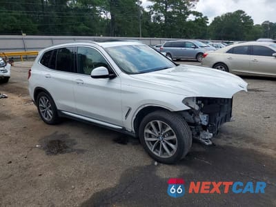 Czwarte zdjęcie samochodu z boku: 2019 BMW X3 XDRIVE30I VIN:5UXTR9C5XKLR04811 - miniatura