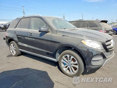 Czwarte zdjęcie samochodu z boku: 2017 MERCEDES-BENZ GLE 550E 4MATIC VIN:4JGDA6DB9HA901043 - miniatura