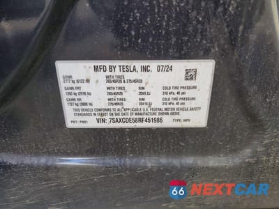 Zdjęcie 12 z 12 samochodu: 2024 TESLA MODEL X VIN:7SAXCDE58RF451986 - miniatura