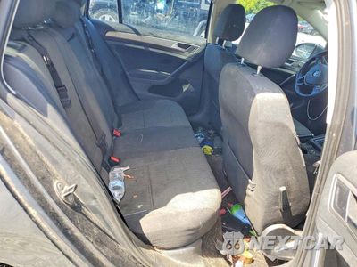 Zdjęcie 10 z 12 samochodu: 2016 VOLKSWAGEN GOLF SPORTWAGEN S VIN:3VWC17AU1GM504338 - miniatura