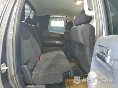 Zdjęcie 10 z 12 samochodu: 2011 TOYOTA TUNDRA DOUBLE CAB SR5 VIN:5TFUY5F18BX165411 - miniatura