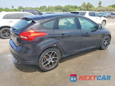 Trzecie zdjęcie samochodu z tyłu: 2015 FORD FOCUS SE VIN:1FADP3K25FL340514 - miniatura