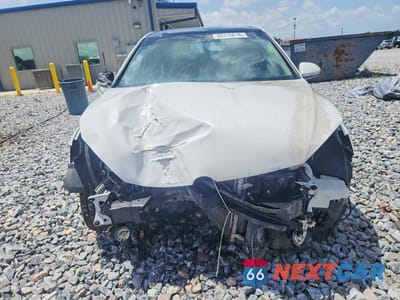 Piąte zdjęcie samochodu w środku: 2015 VOLKSWAGEN GOLF TDI VIN:3VW2A7AU7FM055337 - miniatura
