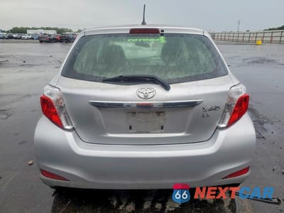 Zdjęcie 6 z 13 samochodu: 2012 TOYOTA YARIS 5-DOOR LE VIN:JTDKTUD38CD531441 - miniatura