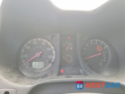 Zdjęcie 9 z 12 samochodu: 2003 MITSUBISHI OUTLANDER LS VIN:JA4LX31G93U029316 - miniatura