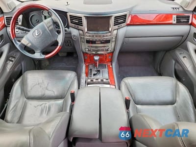 Zdjęcie 8 z 13 samochodu: 2010 LEXUS LX 570 VIN:JTJHY7AX6A4035973 - miniatura