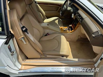 Piąte zdjęcie samochodu w środku: 2001 MERCEDES-BENZ SL 500 VIN:WDBFA68F71F198298 - miniatura
