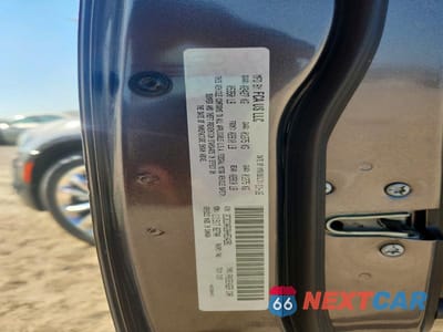 Zdjęcie 13 z 13 samochodu: 2017 CHRYSLER 300 LIMITED VIN:2C3CCARG9HH534281 - miniatura
