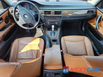 Zdjęcie 8 z 13 samochodu: 2010 BMW 328 XI SULEV VIN:WBAPK5C50AA646435 - miniatura